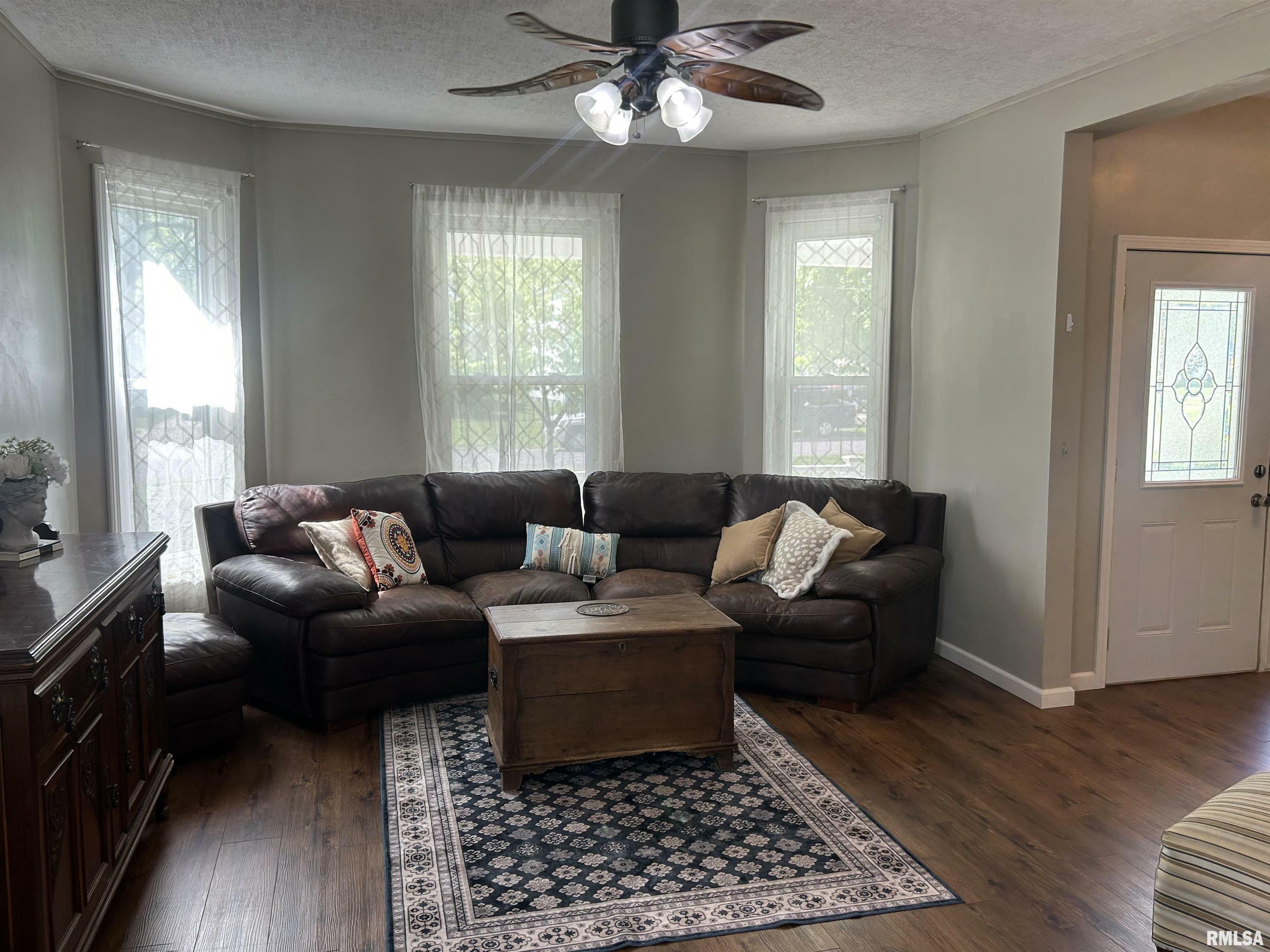 Property Photo: 335 E 2nd Street IL 61738