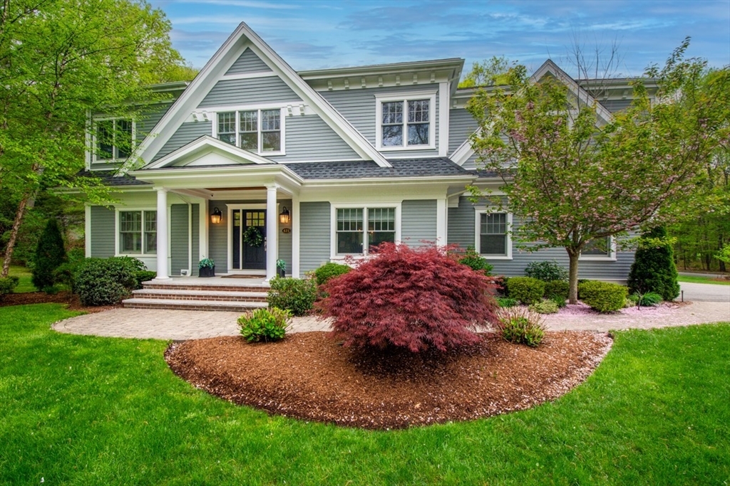 421 Oak St  Westwood MA 02090 photo
