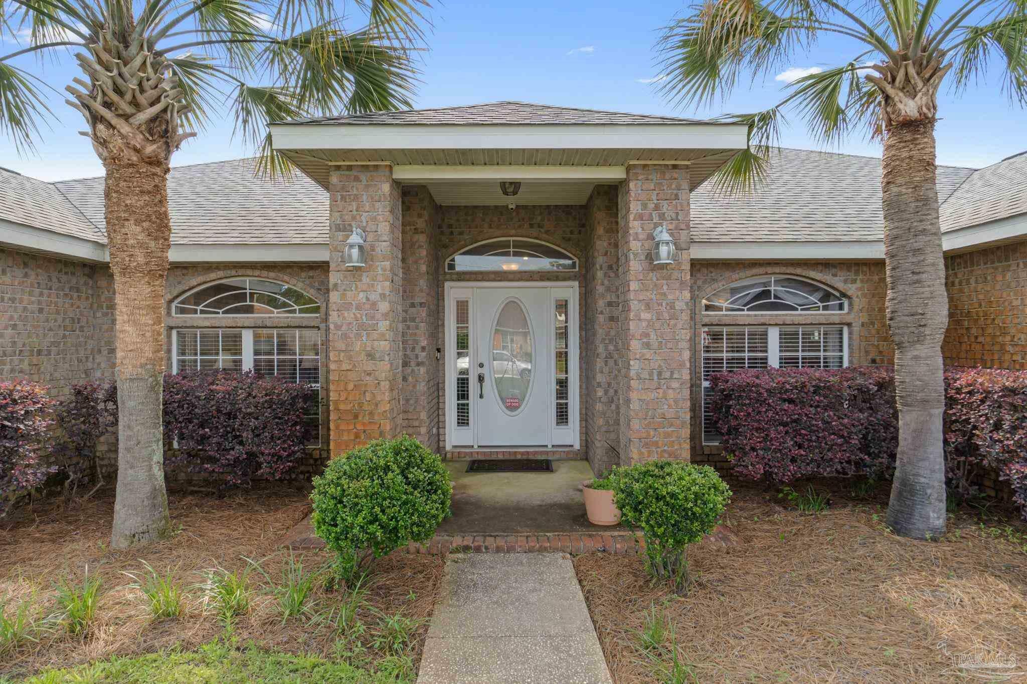 Property Photo: 2215 Seascale Ct FL 32566