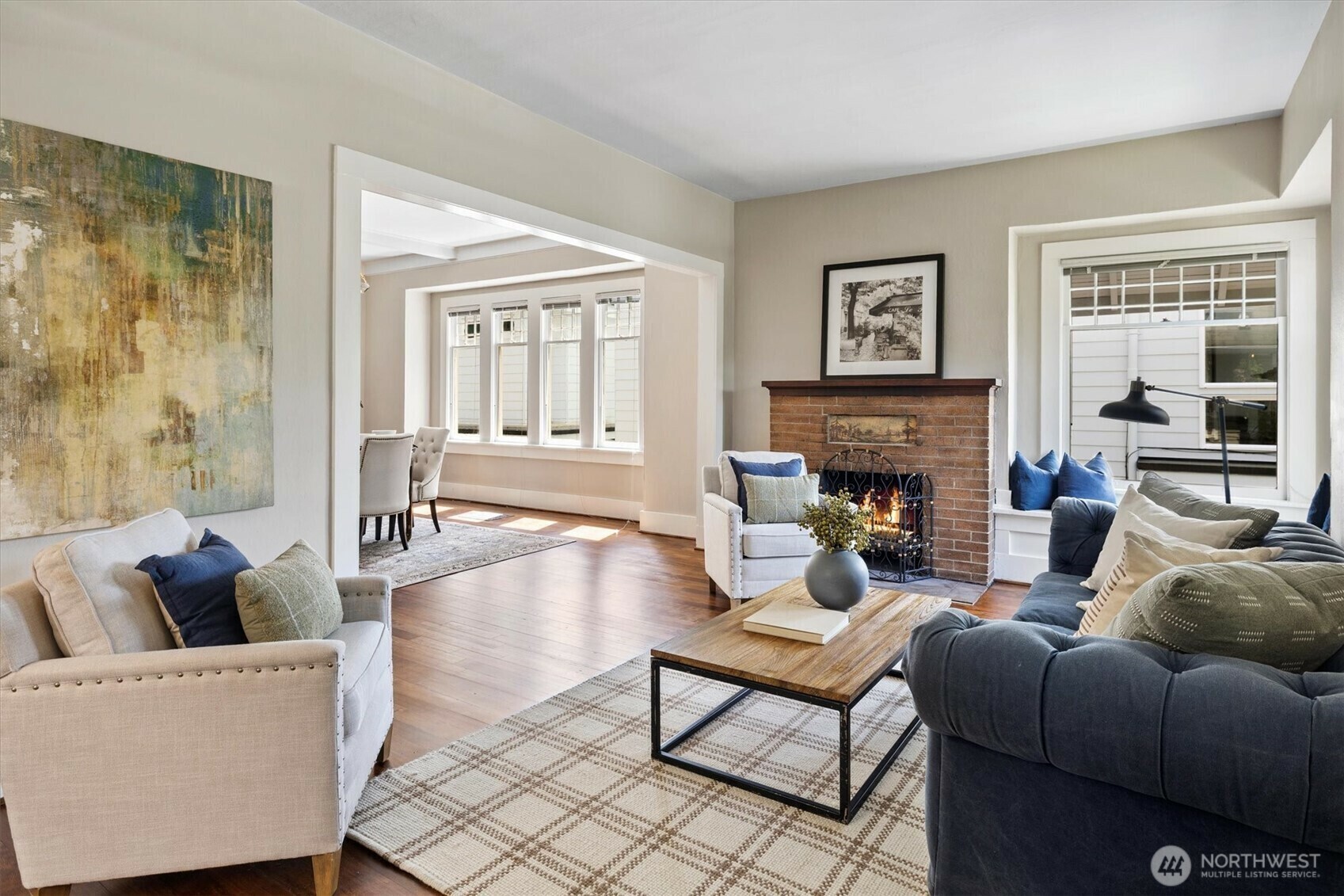 Property Photo: 4410 Latona Avenue NE WA 98105
