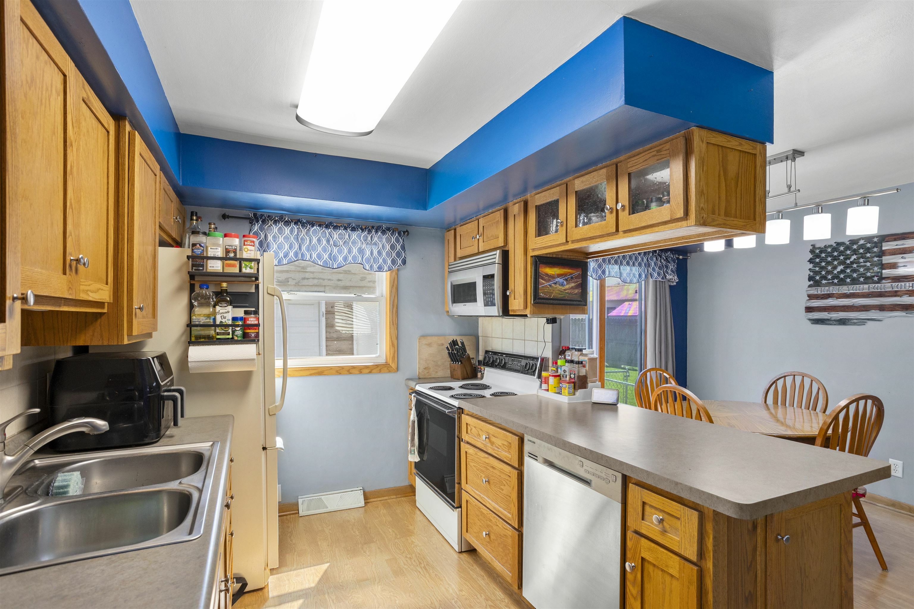 Property Photo: 830 Betty Avenue WI 54956