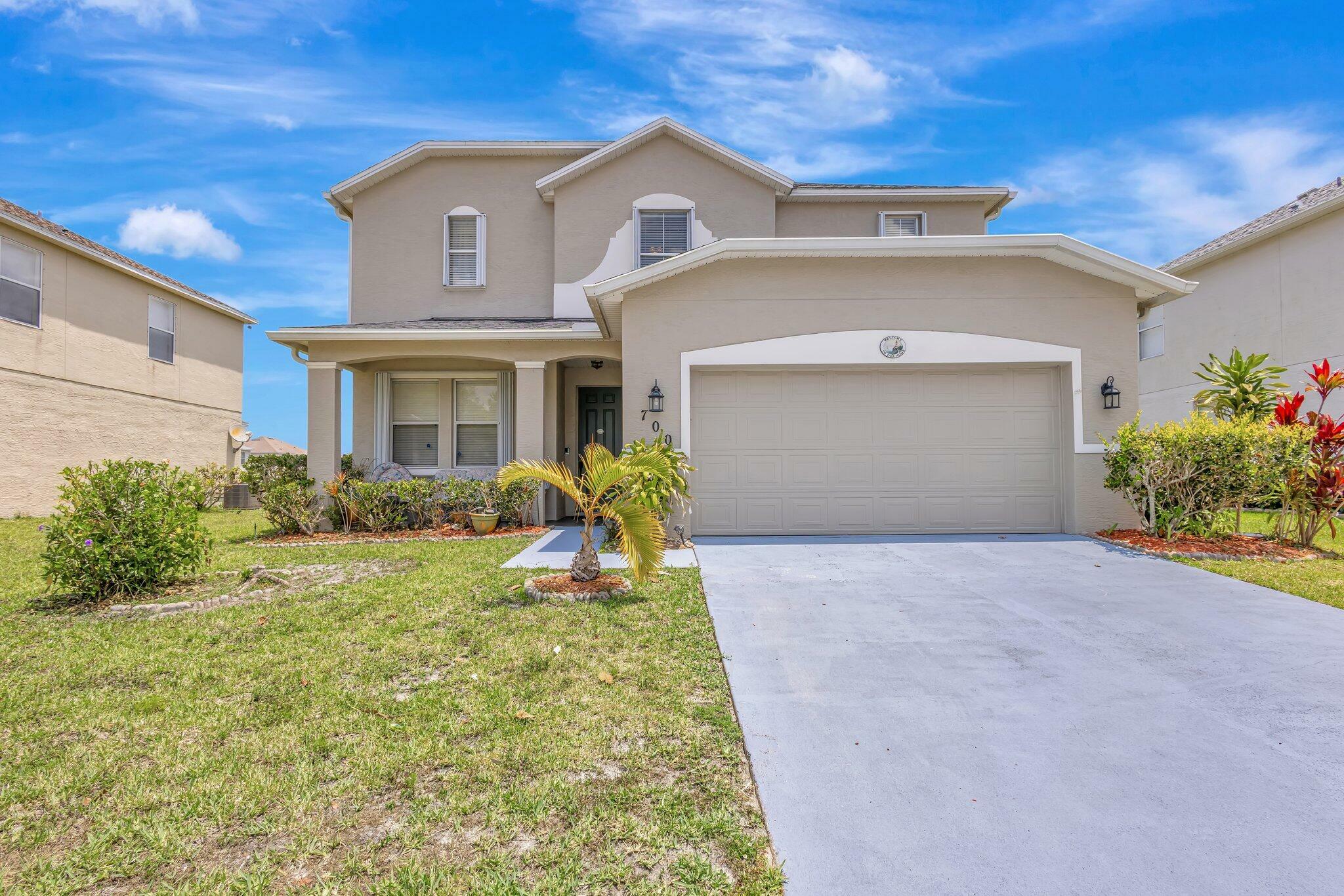 Property Photo: 700 Carriage Lake Way FL 32968