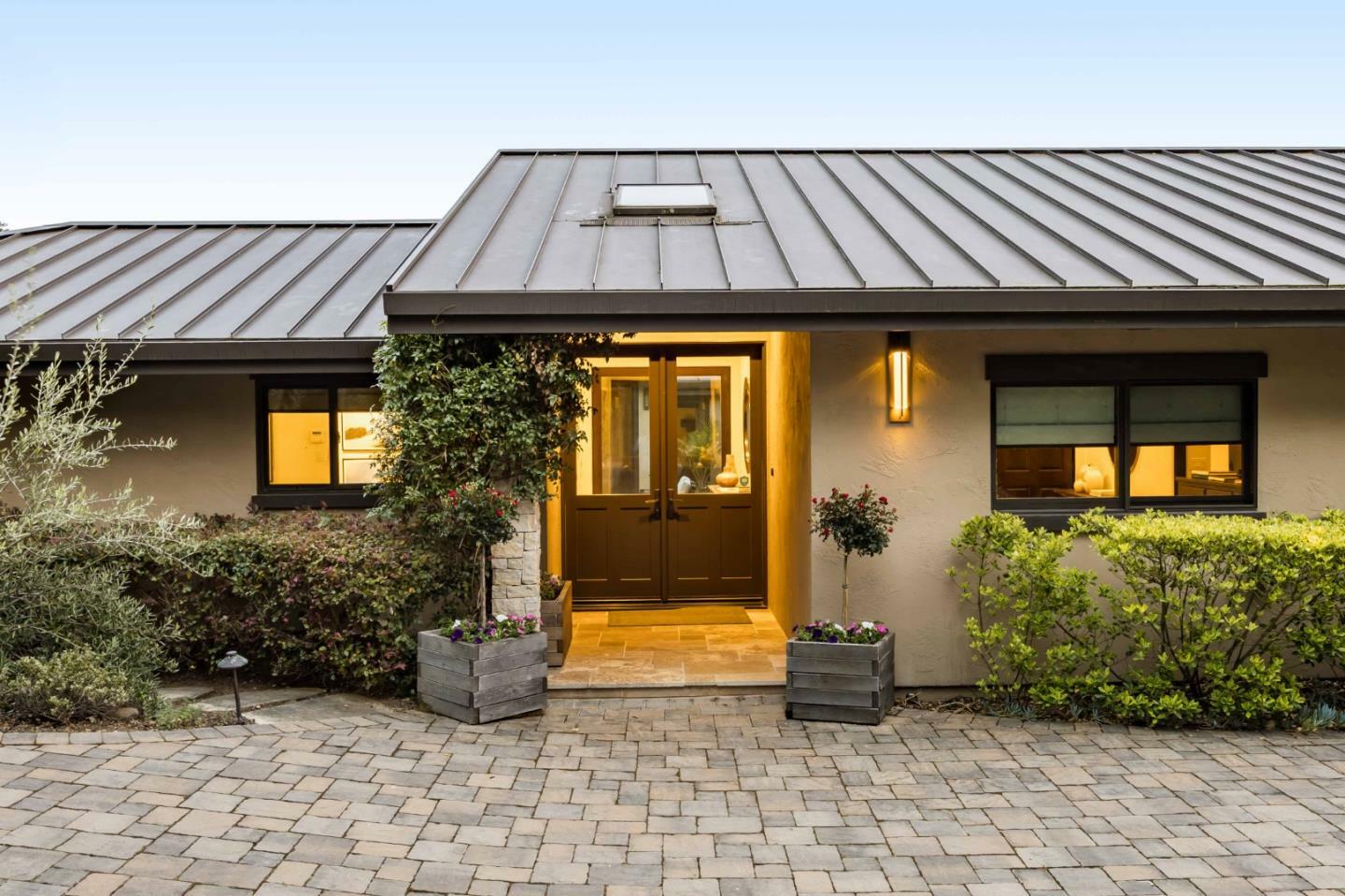 Property Photo: 40 Tagus Court CA 94028