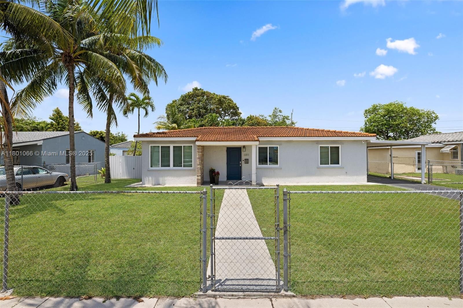 Property Photo: 6811 SW 5th Ter FL 33144