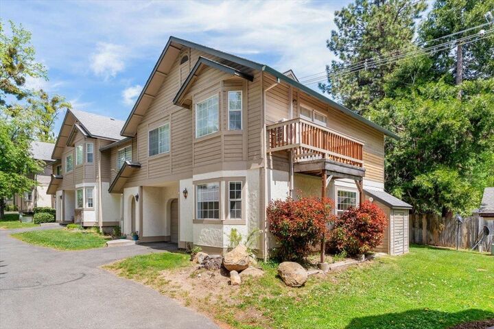 Property Photo: 311 Old McCloud Unit H CA 96067
