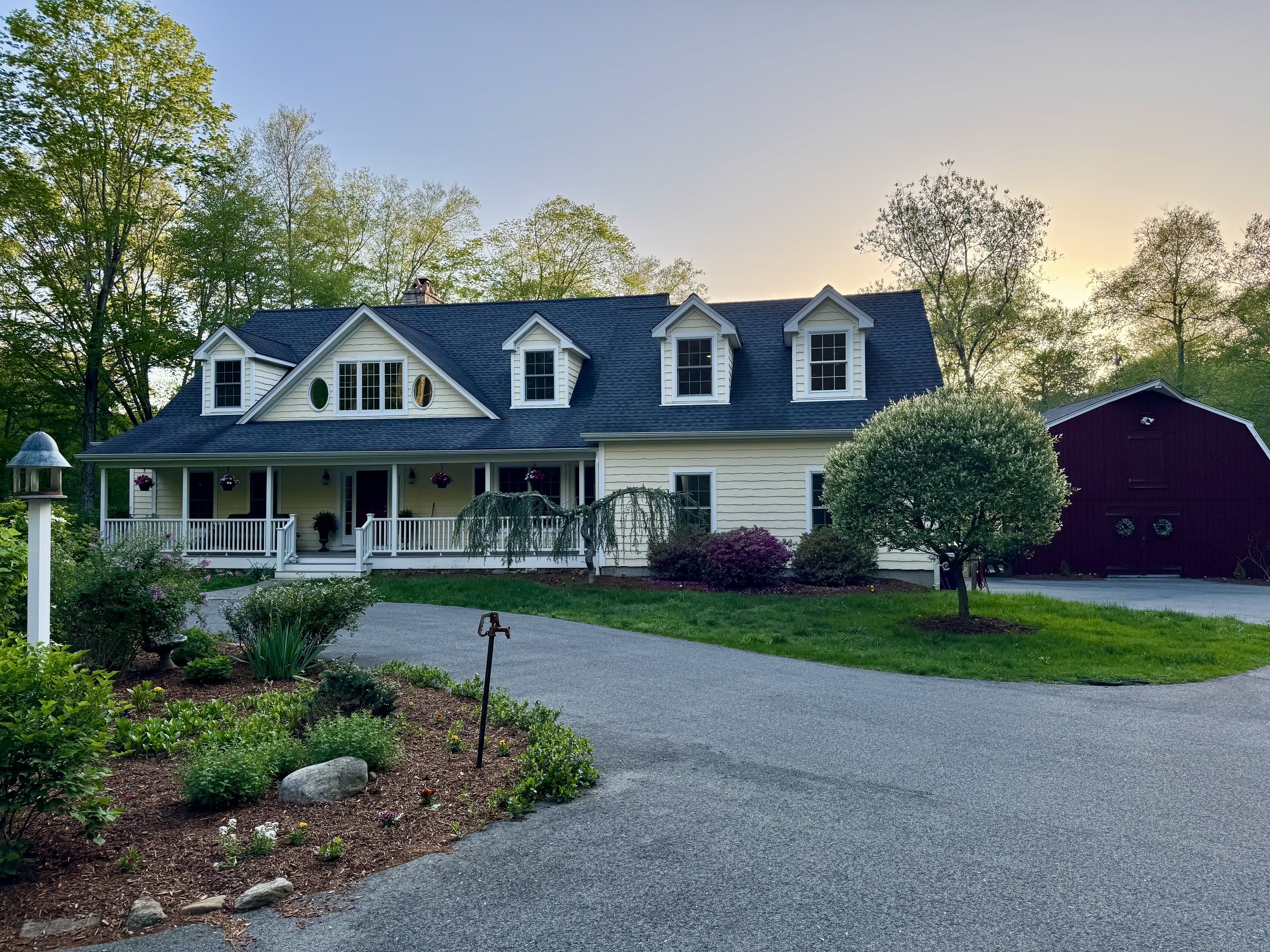 Property Photo:  140 Podunk Road  CT 06437 