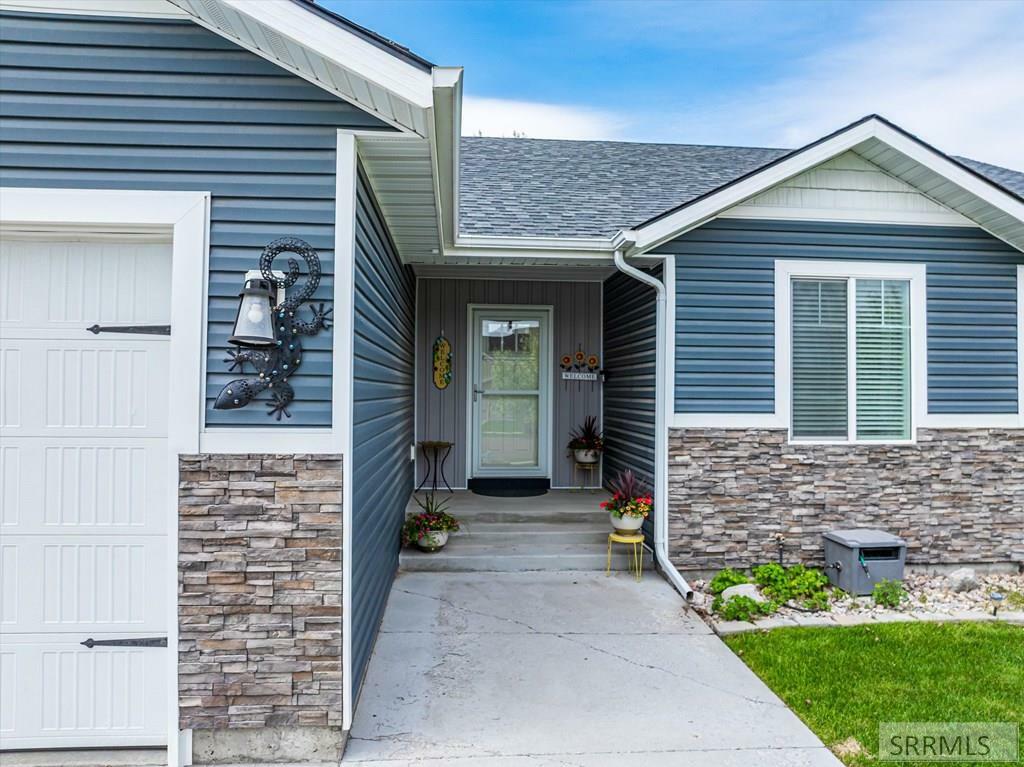 Property Photo: 4869 Suzanne Court ID 83202