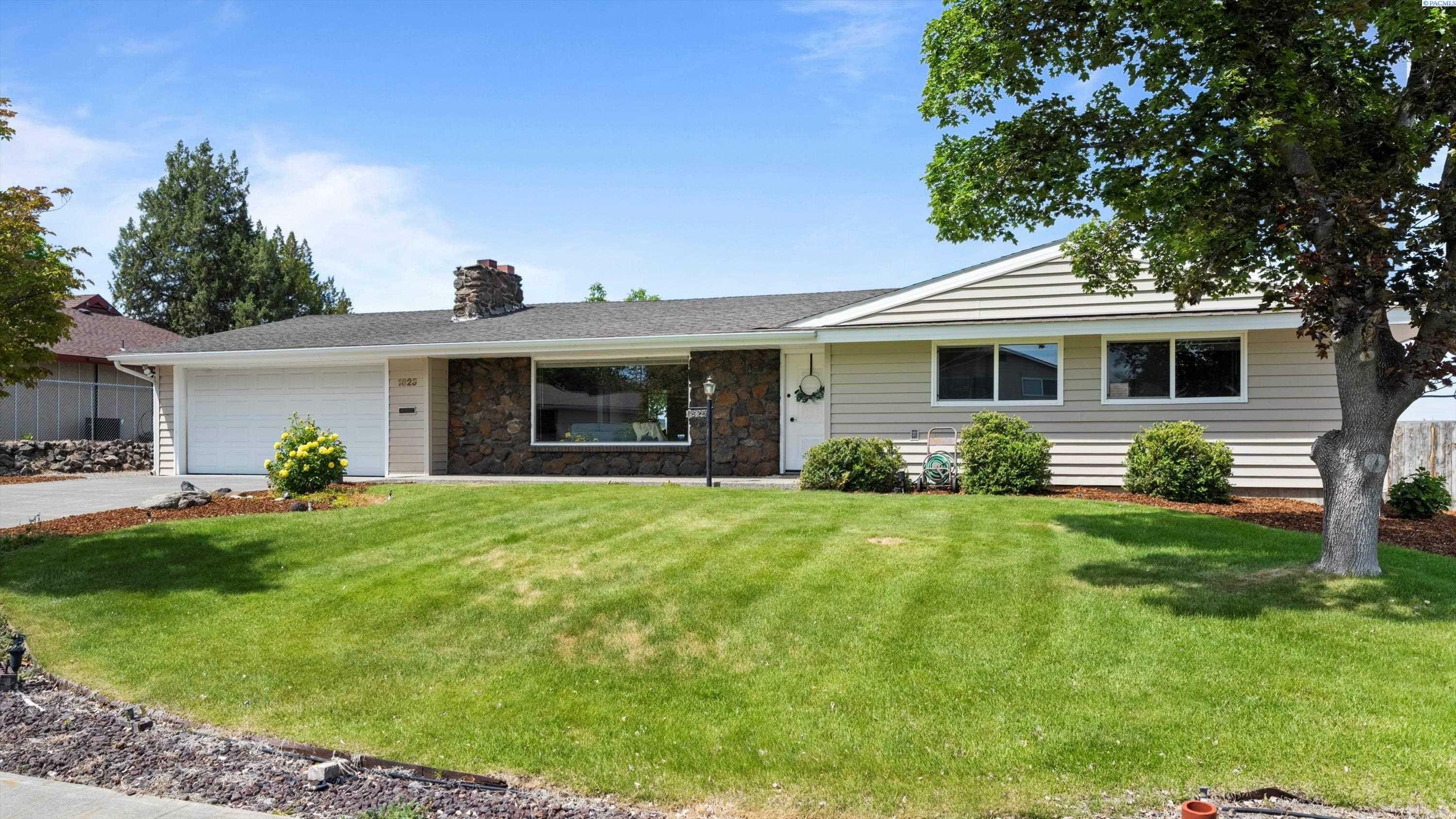 1823 Birch Ave  Richland WA 99354 photo