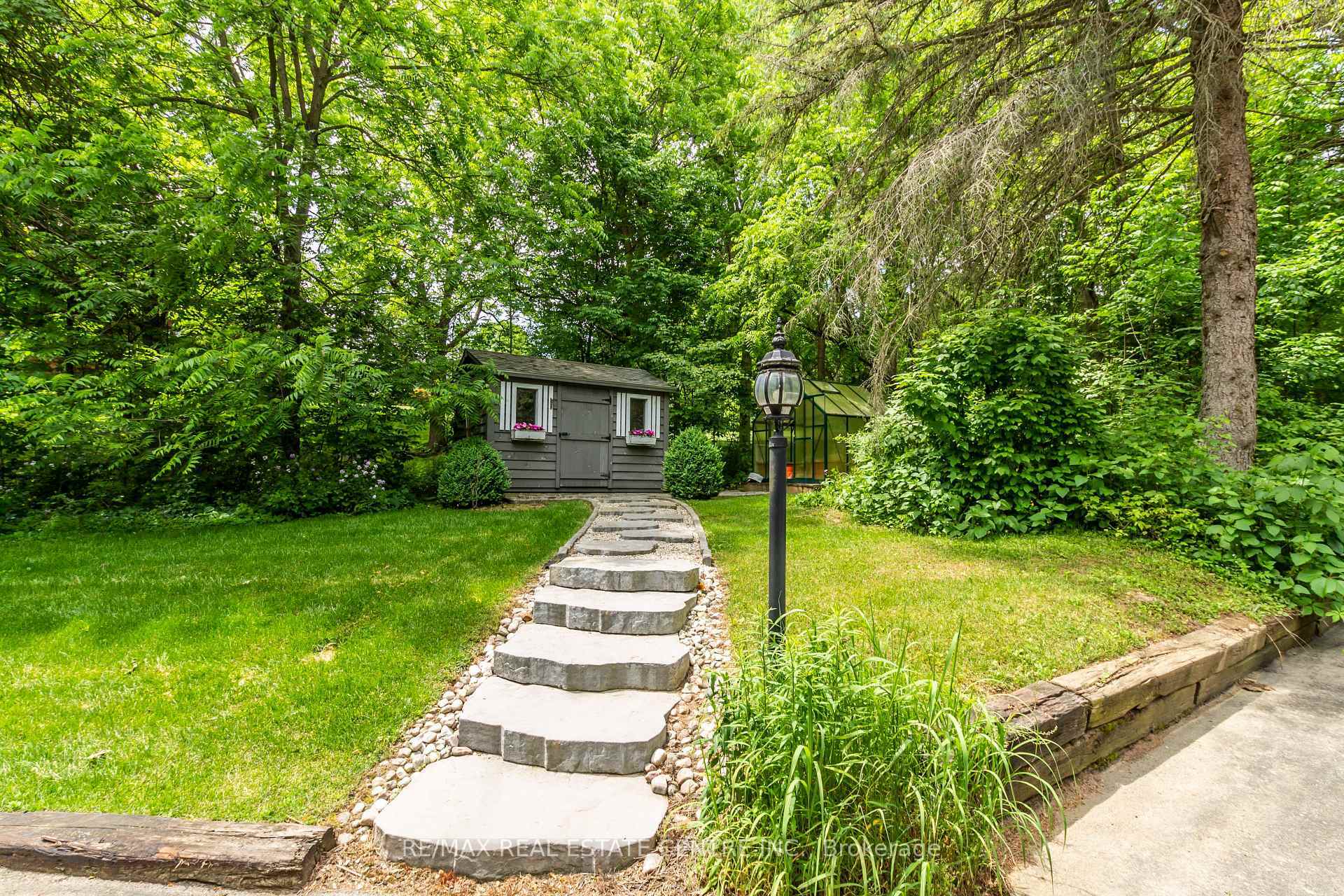 Property Photo: 6353 McNiven Road ON L7P 0K1