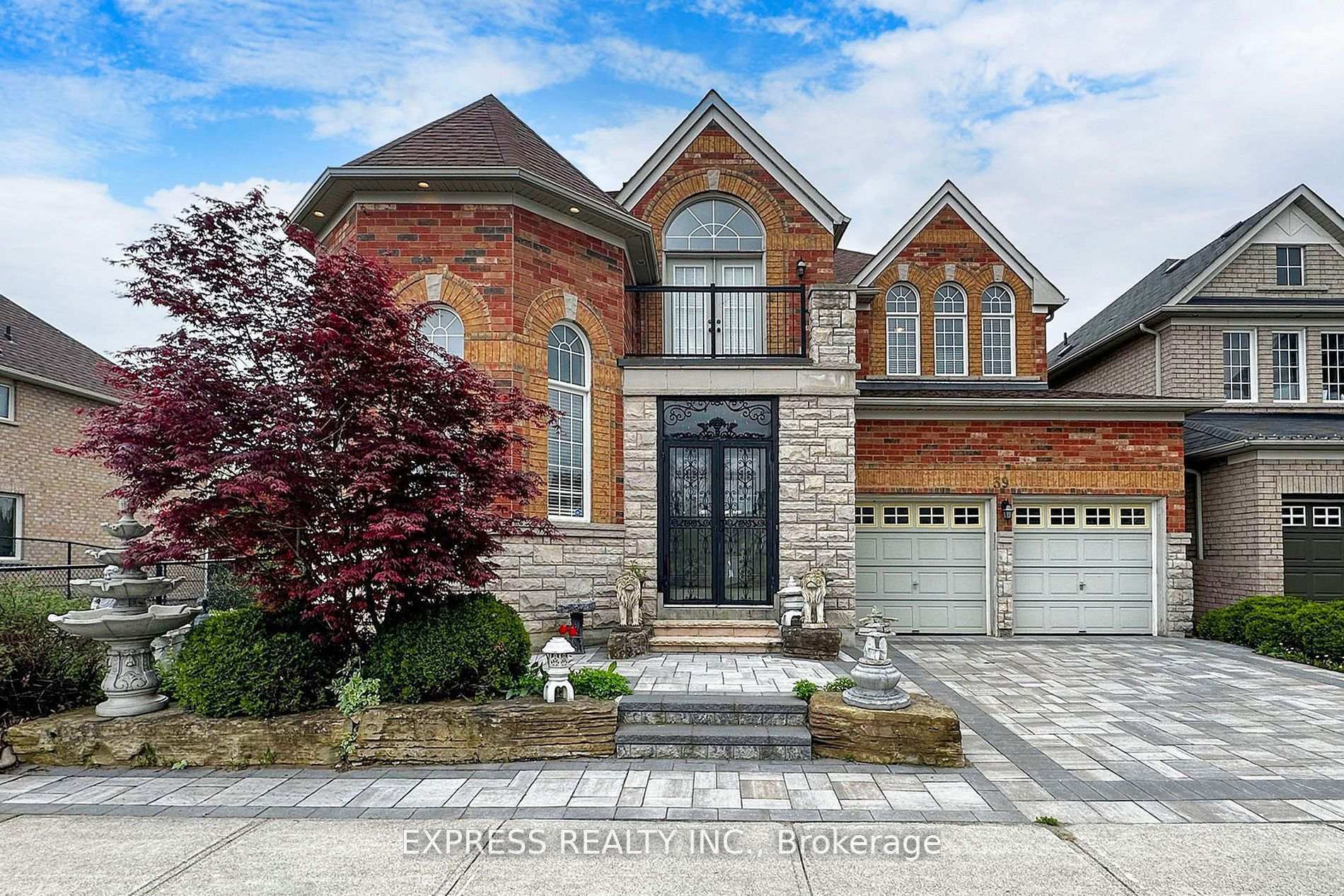 Property Photo: 39 Boulderbrook Drive ON M1X 2C2