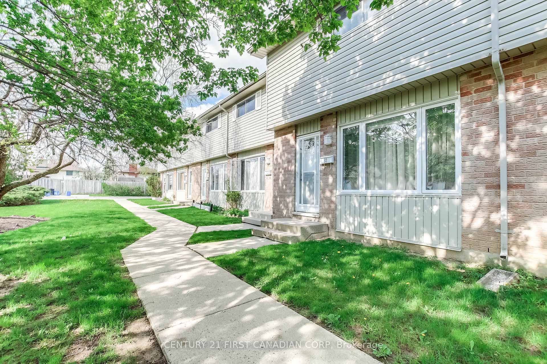 1095 Jalna Boulevard 93  London South ON N6E 2Y7 photo