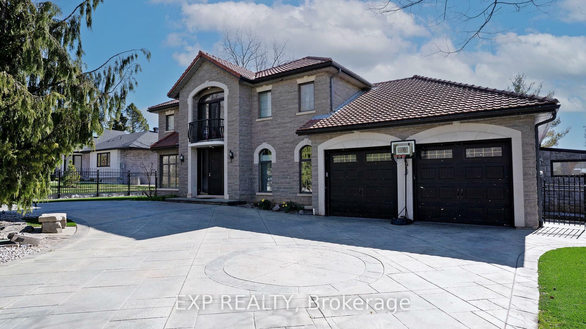 Property Photo: 1372 Lakeshore Road ON L6L 1G2