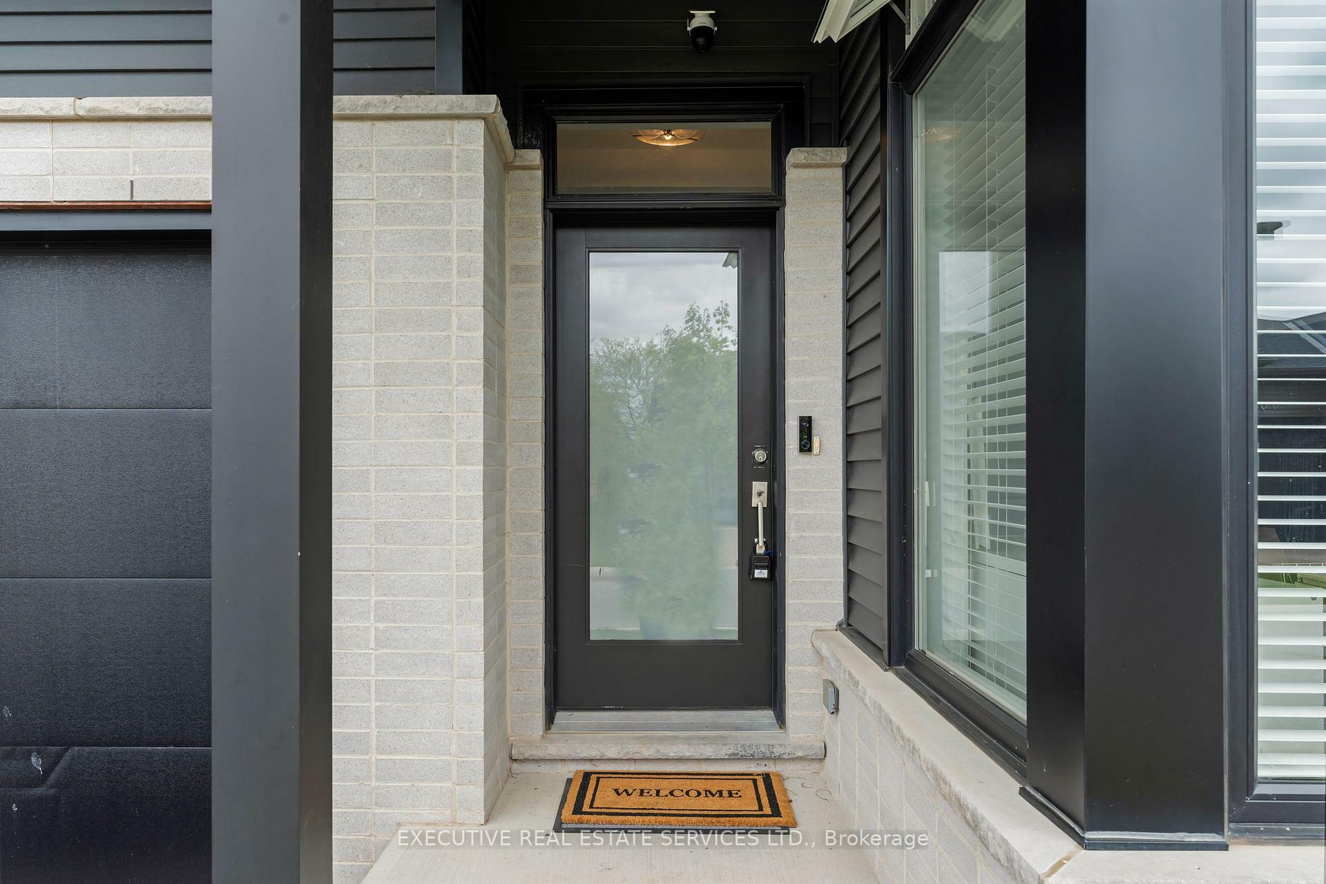 Property Photo: 8974 Willoughby Drive 21 ON L2G 0Y7