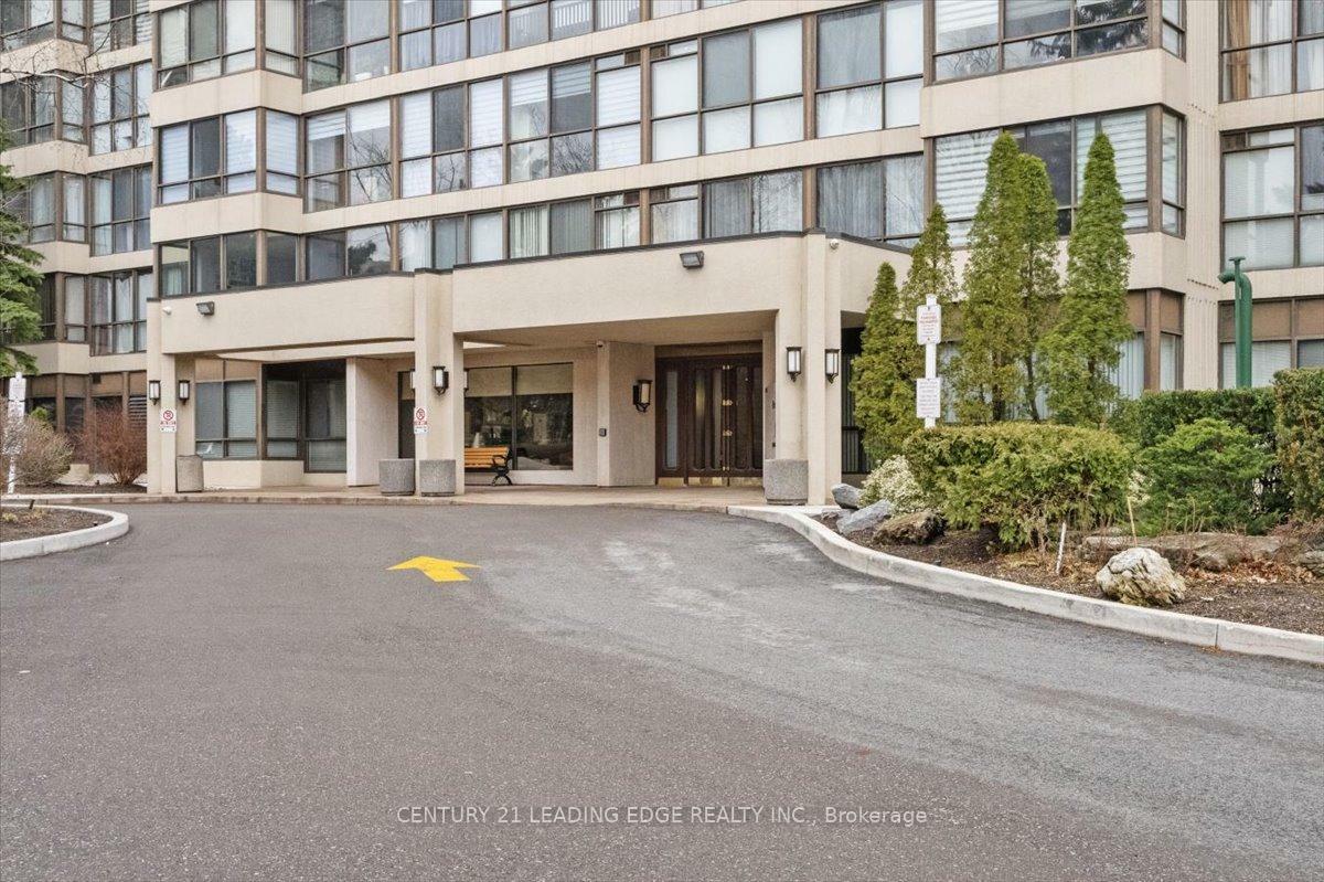 Property Photo: 131 Torresdale Avenue 1808 ON M2R 3T1