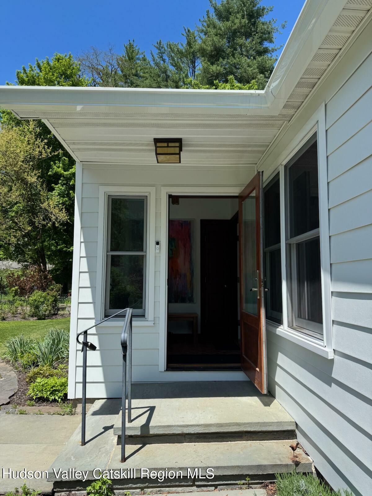 Property Photo: 207 Elwyn NY 12498