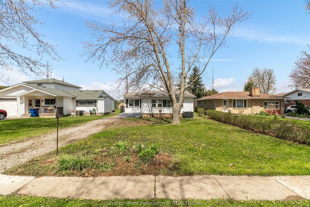 Photo de la propriété: 360 Towanda Boulevard ON N0P 1A0