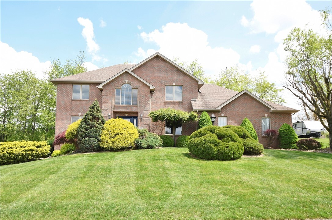 1004 Cicero Dr  Hempfield Twp PA 15642 photo