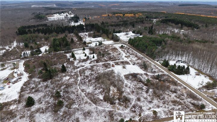 Property Photo:  522 Bush Hill Road  NY 14737 