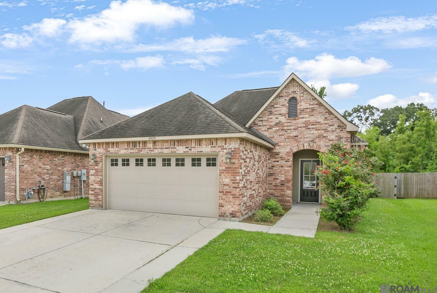 Property Photo: 16483 Walk Around Ave LA 70769