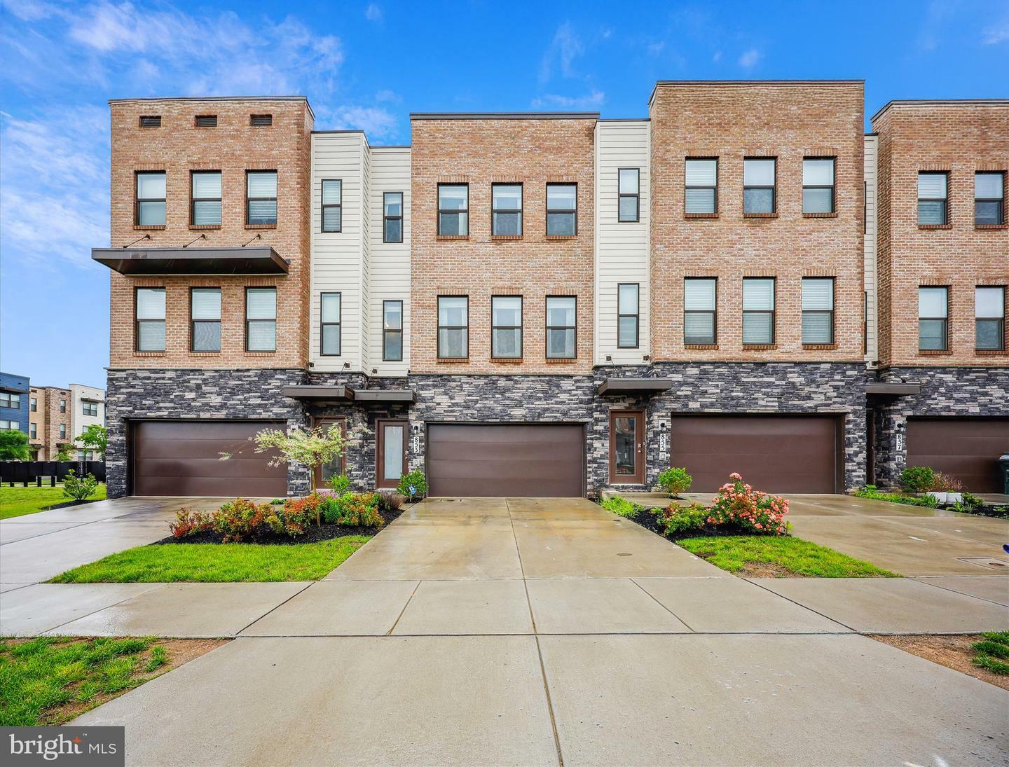 Property Photo:  853 Amity Street  MD 21701 