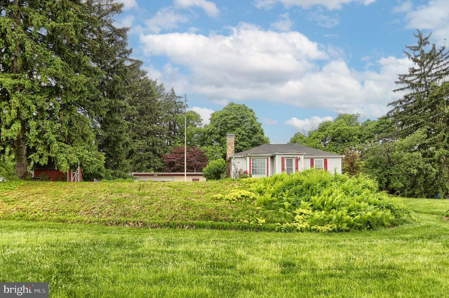 Property Photo: 72 Springers Lane PA 17070