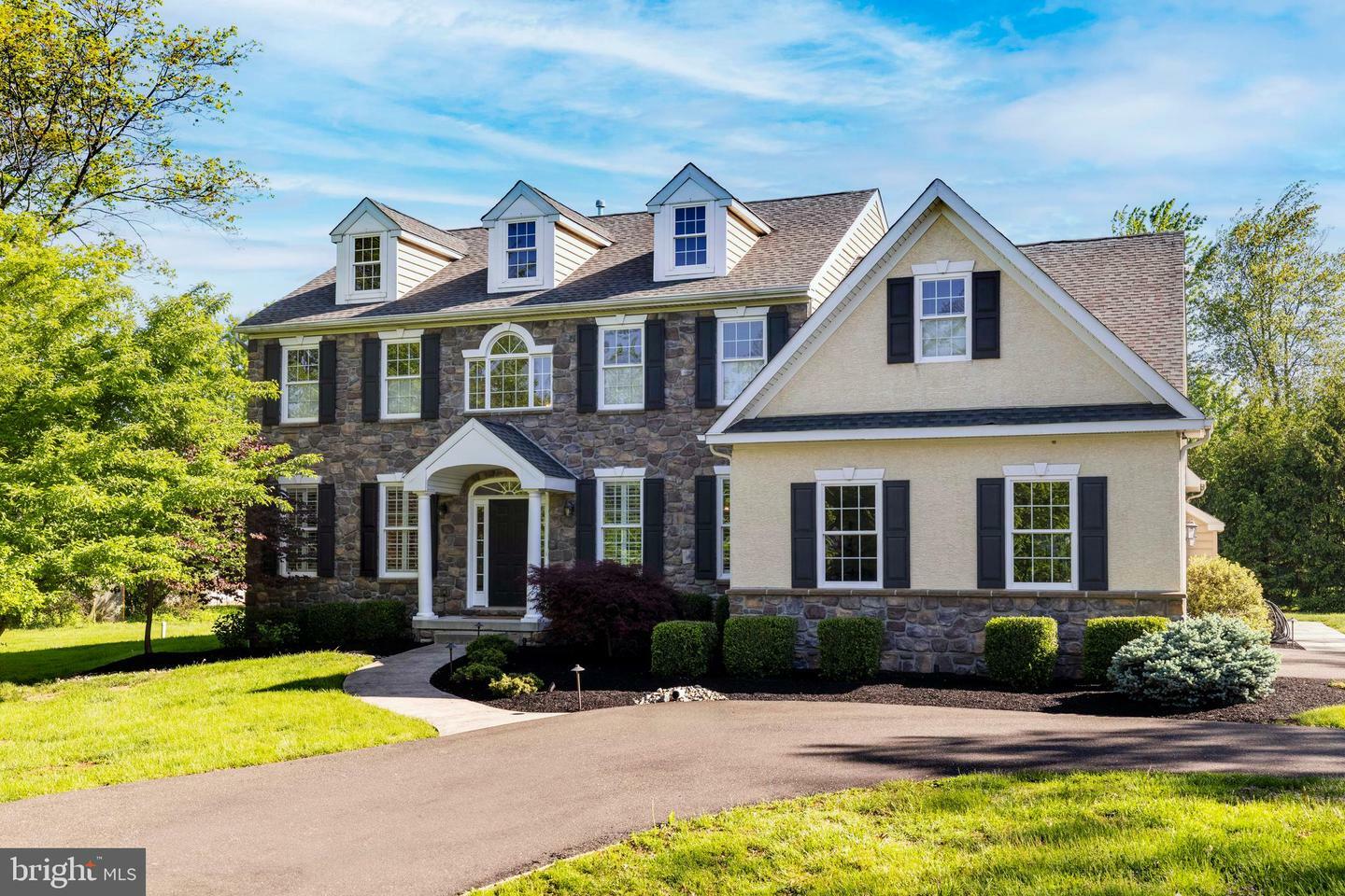 Property Photo: 1299 Cedar Hill Road PA 19002