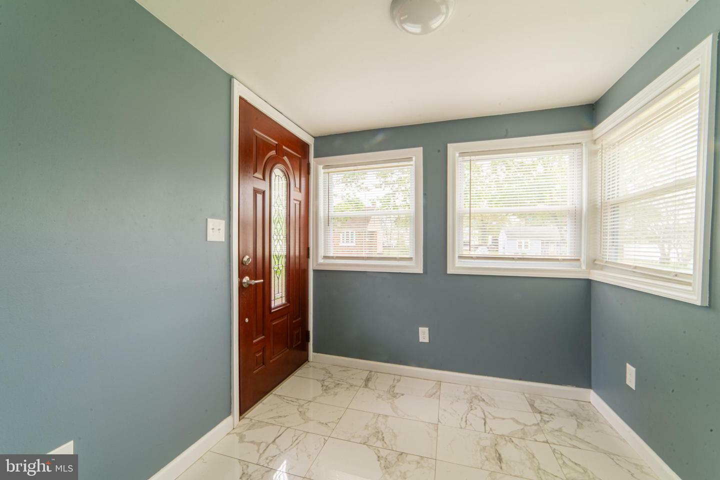 Property Photo:  214 Fenimore Street  NJ 08360 