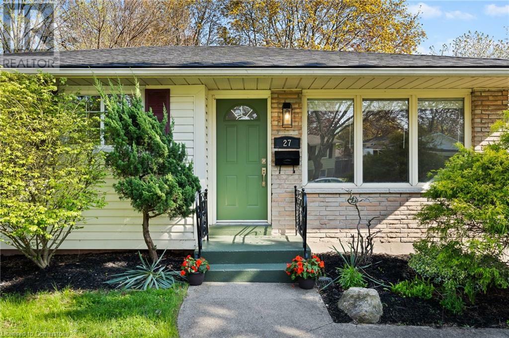 Property Photo: 27 Cindy Drive ON L2M 6K3