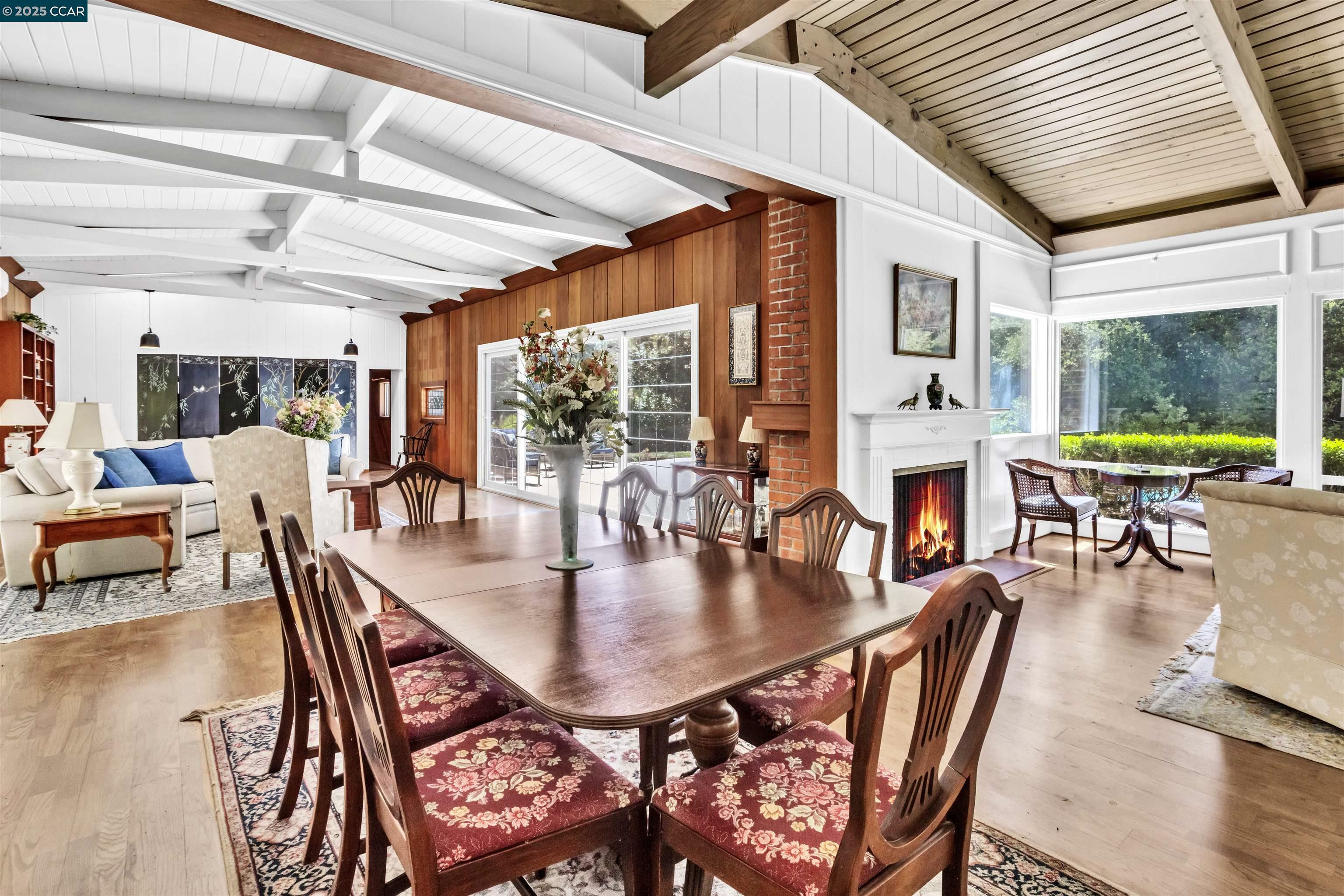 Property Photo: 18 Van Tassel Ln CA 94563