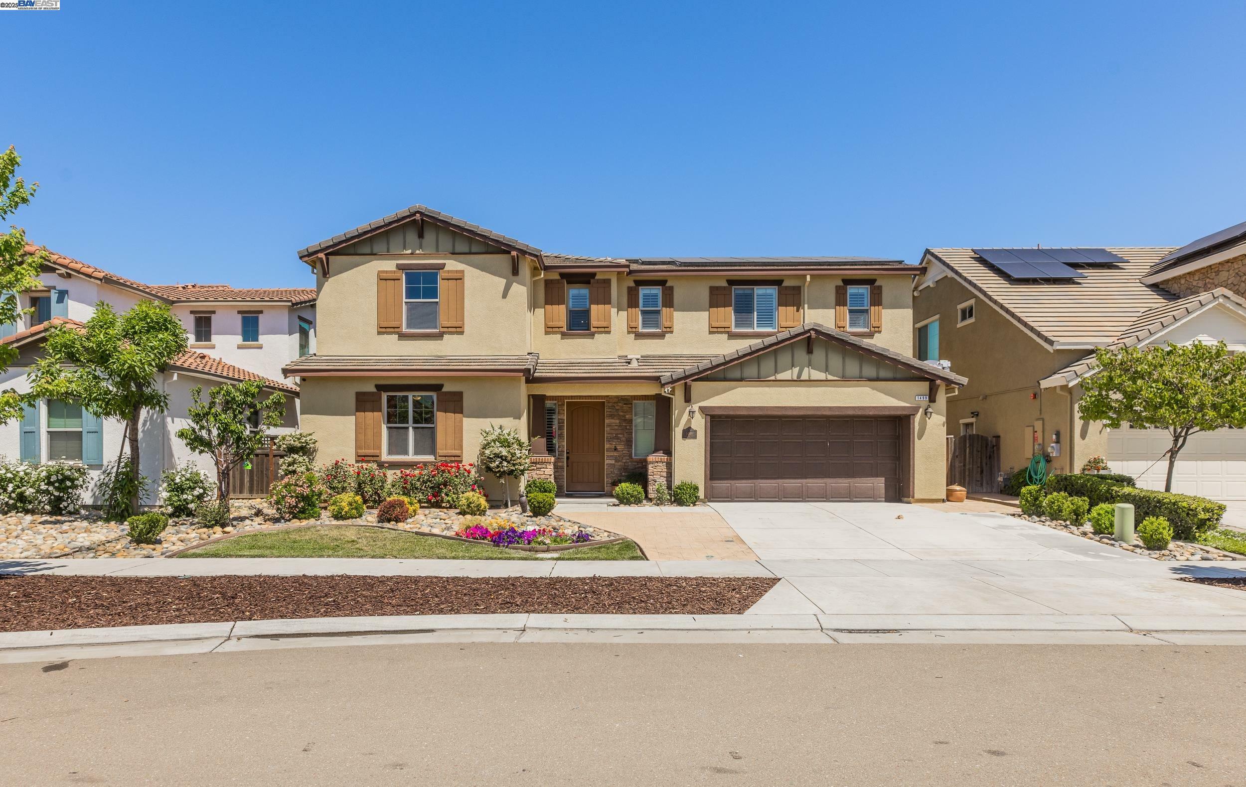 1499 Crystal Dr  Lathrop CA 95330 photo