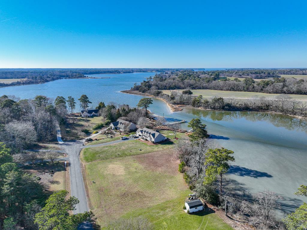Property Photo:  18 Bluff Dr  VA 23306 