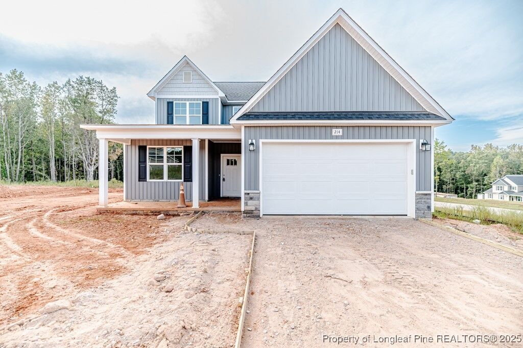 Property Photo: 214 Uwharrie Way NC 27330