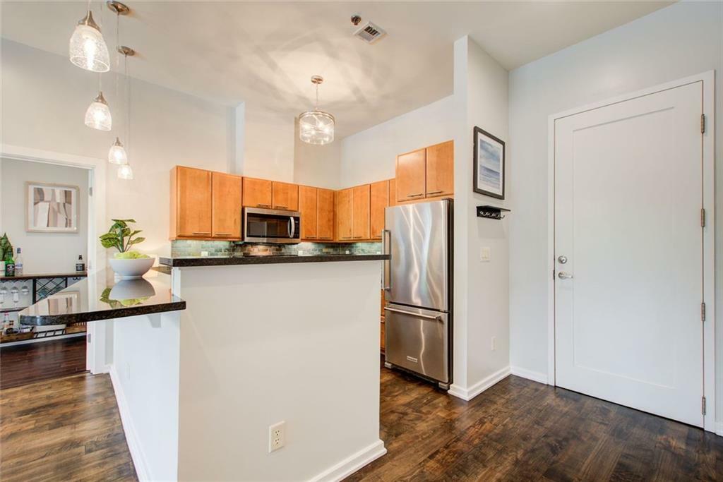 Property Photo: 1418 Dresden Drive NE 385 GA 30319