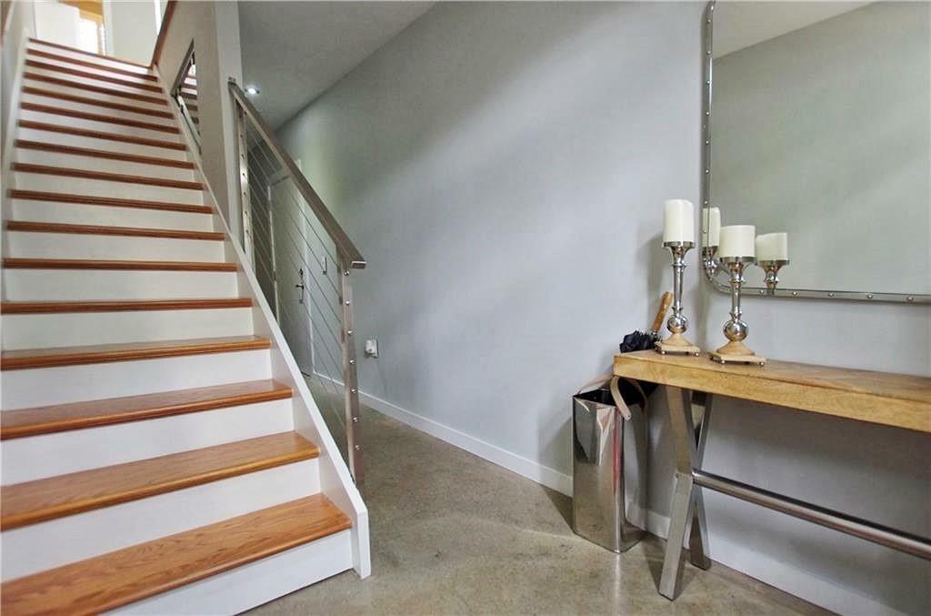 Property Photo: 1375 Rietveld Row NW GA 30318