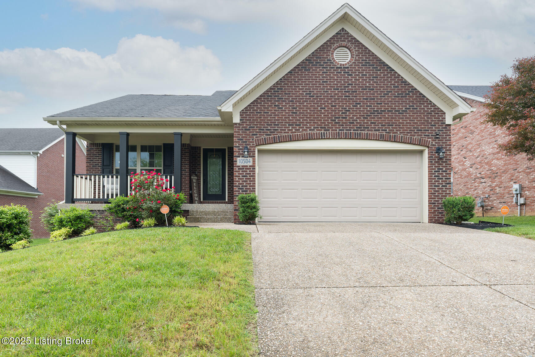 Property Photo: 10504 Venado Dr KY 40291