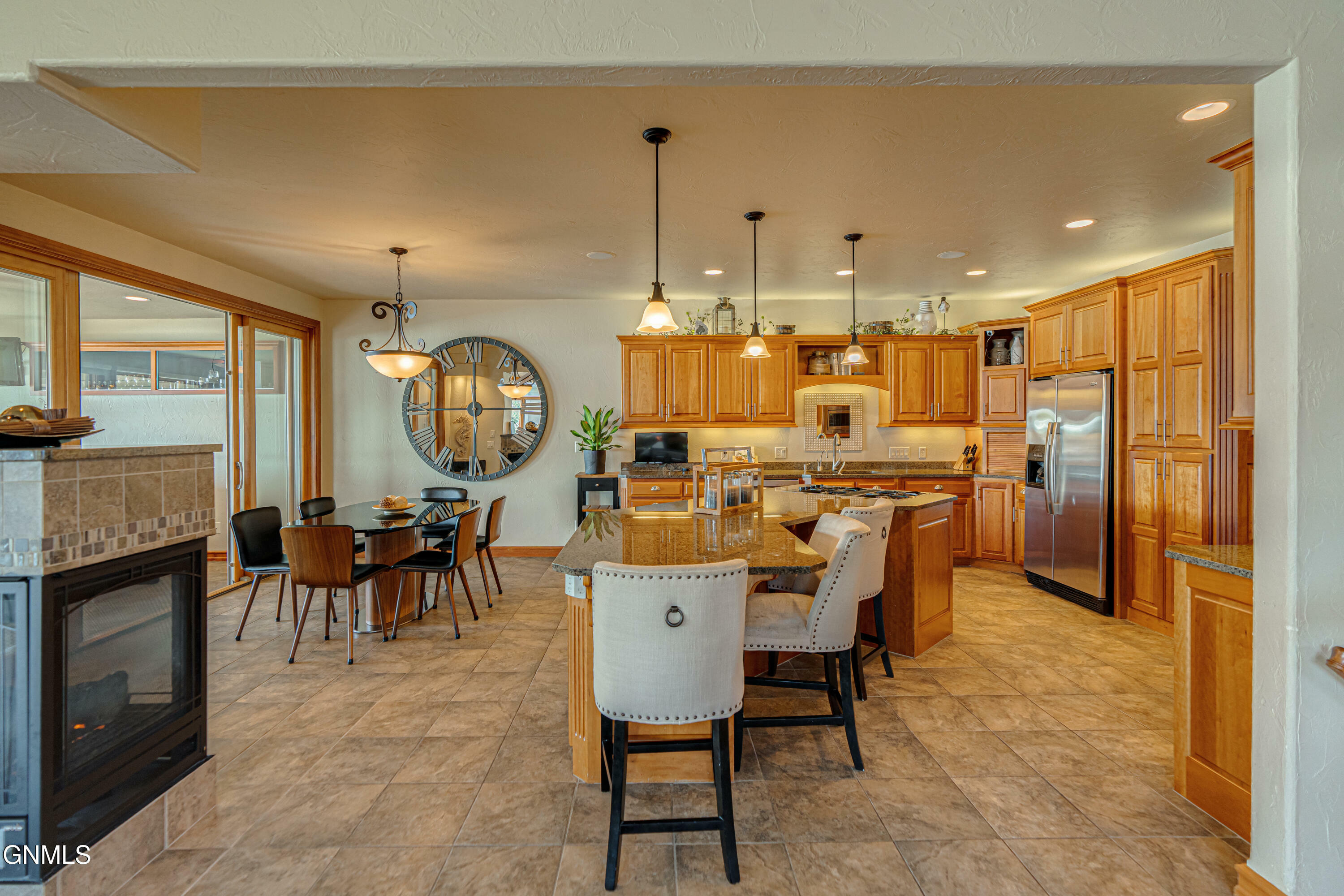 Property Photo: 932 Southport Loop ND 58504