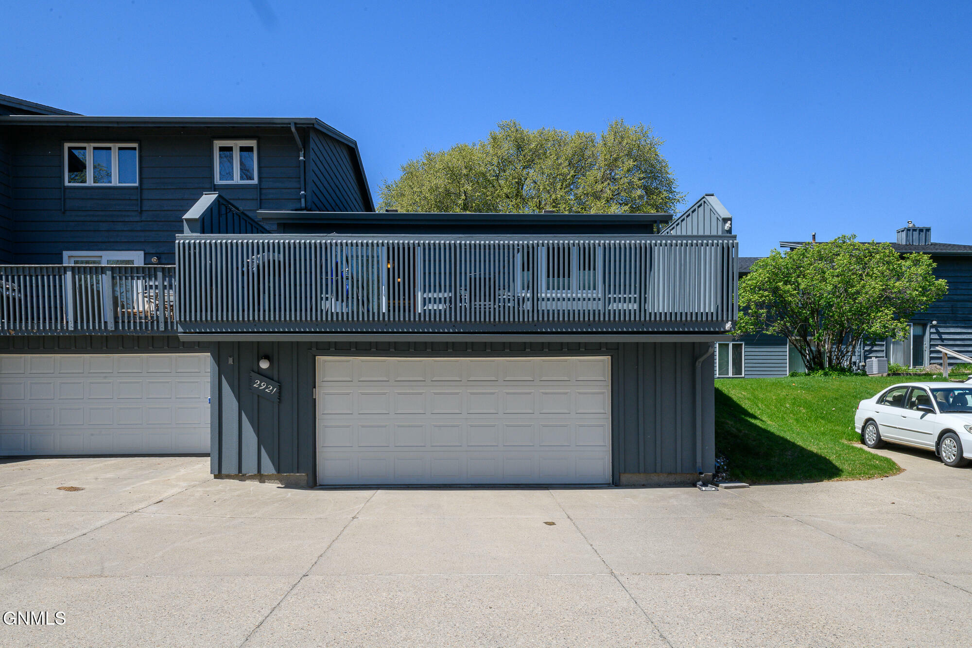 2921 Winnipeg Drive  Bismarck ND 58503 photo