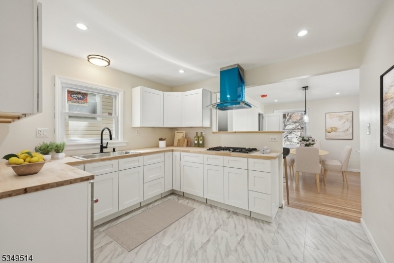 Property Photo: 154 N Maple Ave NJ 07017