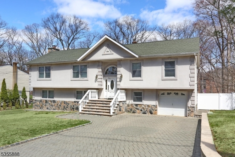 50 Roger Ct  Ringwood Boro NJ 07456 photo