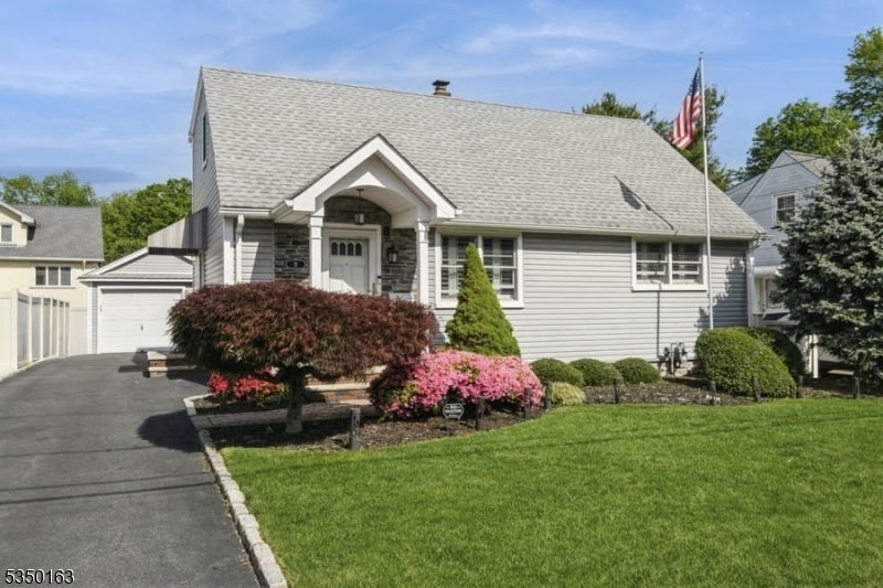 Property Photo:  31 Craig Pl  NJ 07003 