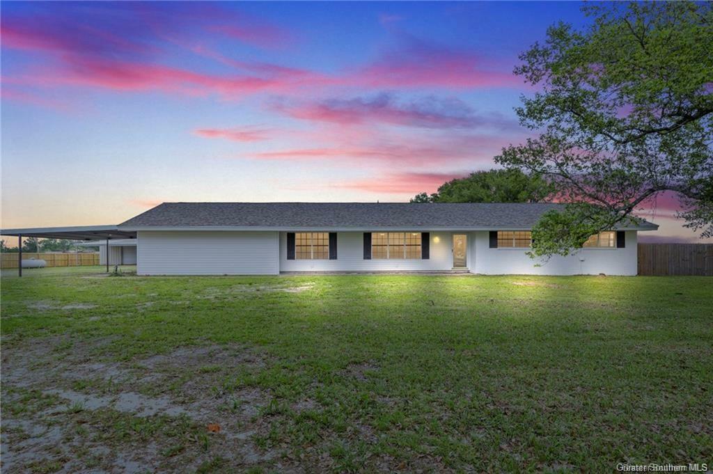 Property Photo:  17115 Highway 171 Highway  LA 70657 