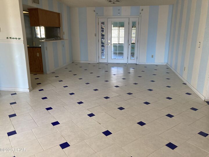 Property Photo:  3128 Daytona Ave  AZ 86403 