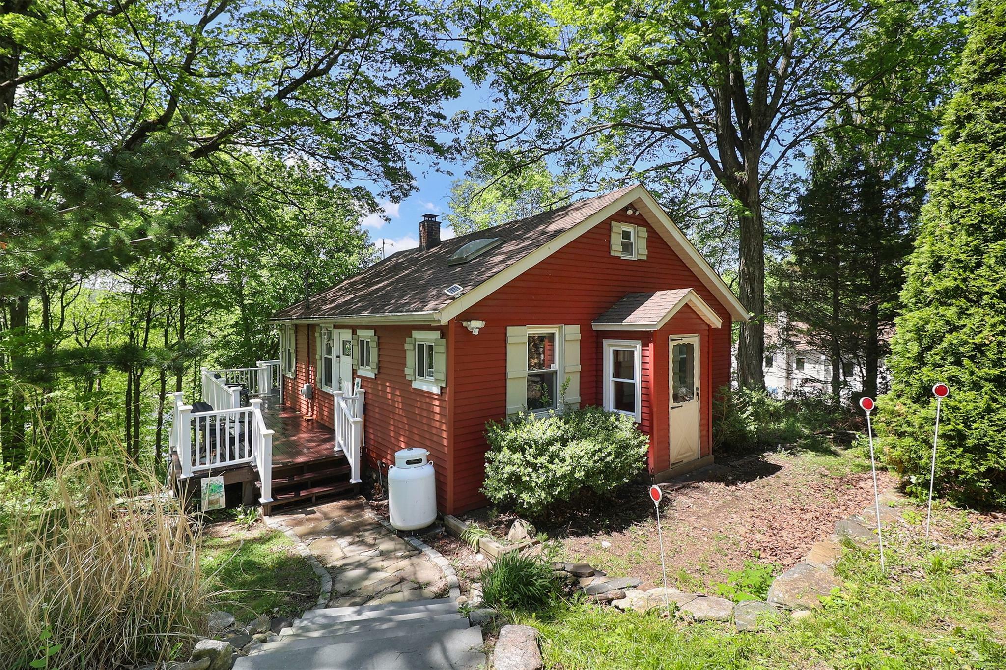 Property Photo: 95 Montrose Drive NY 10512