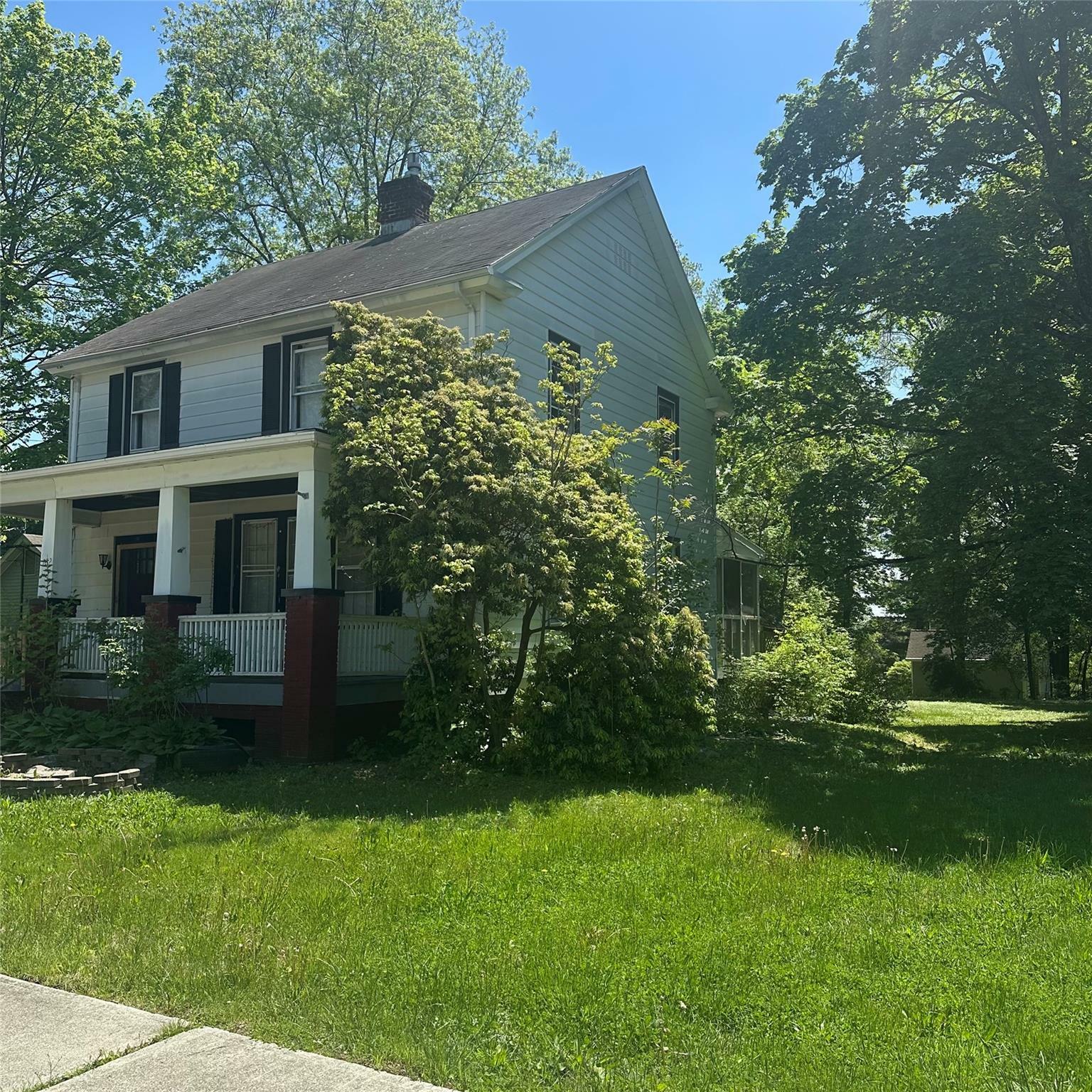 Property Photo: 102 E Cedar Street NY 12601