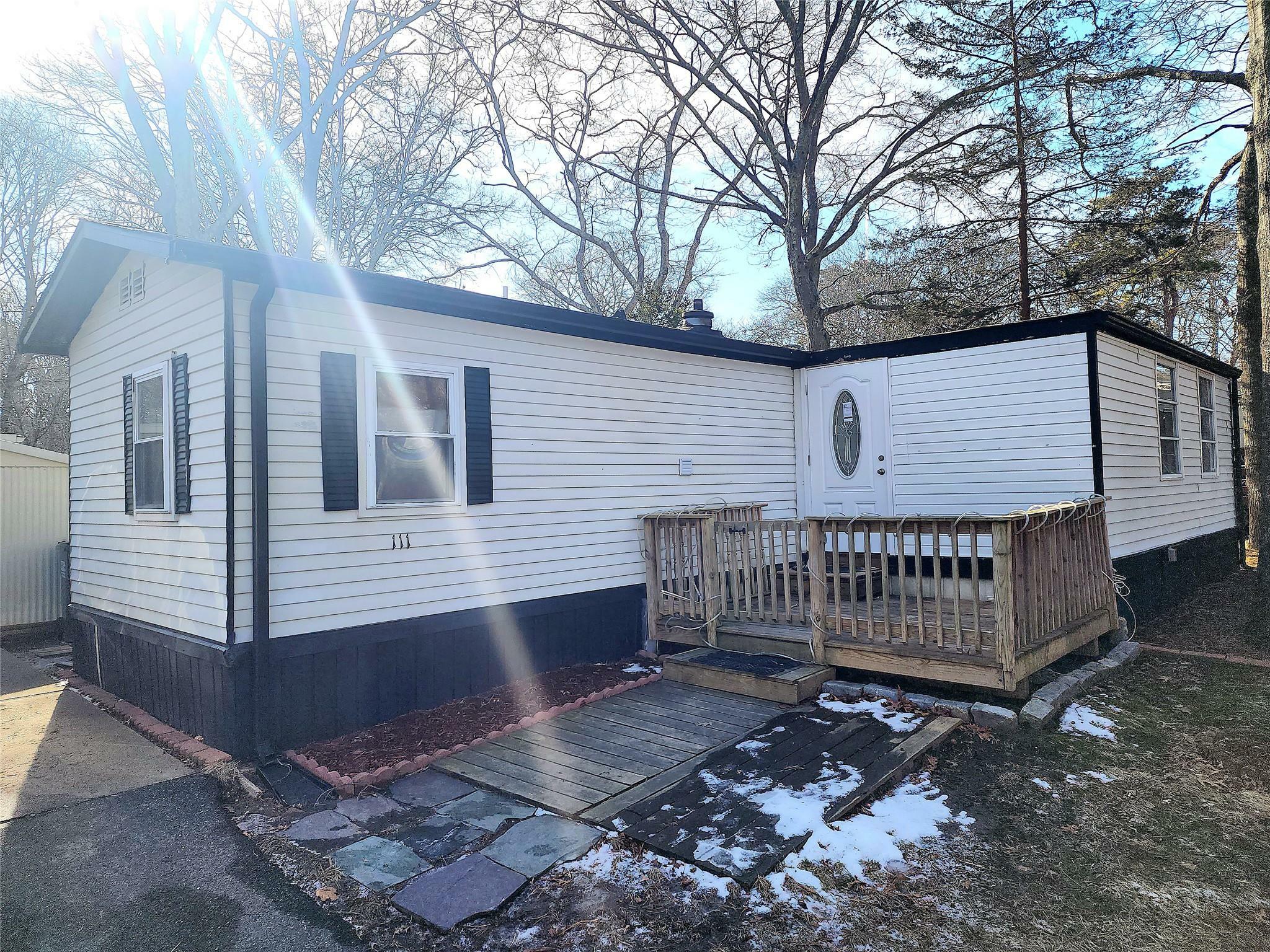 Property Photo: 525 Riverleigh Avenue 111 NY 11901