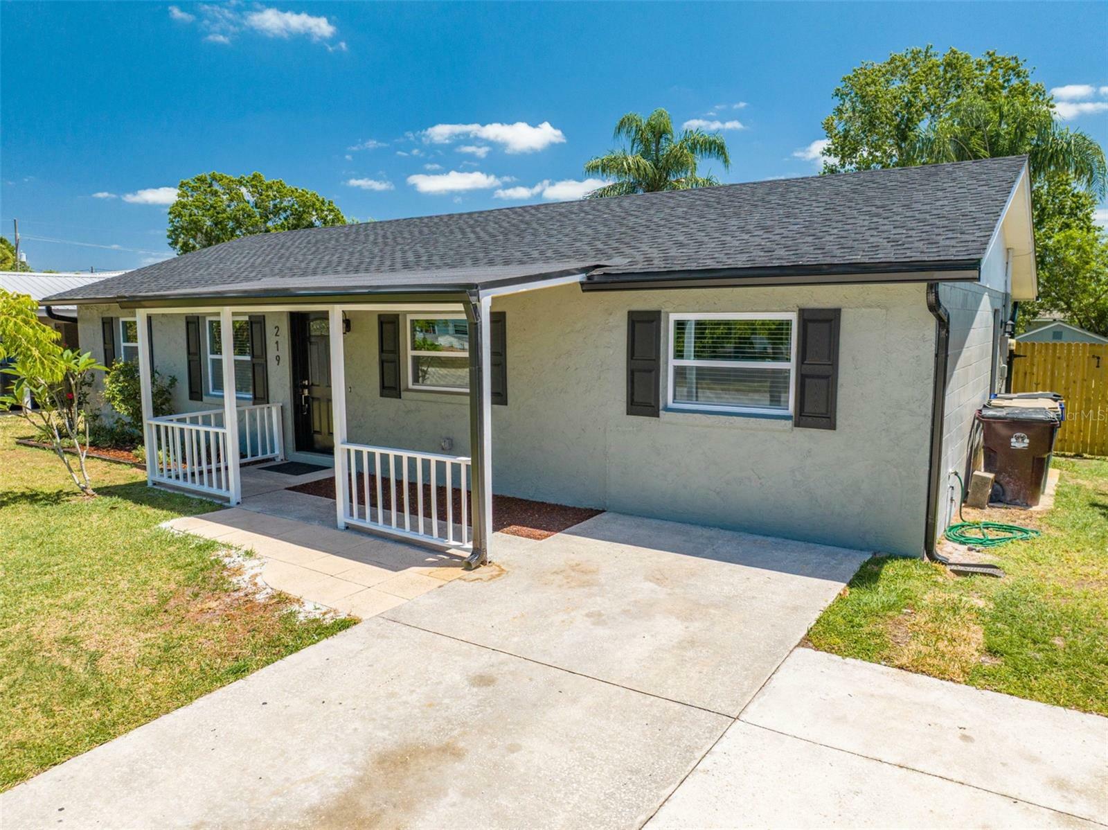 Property Photo: 219 Vermont Avenue FL 34769