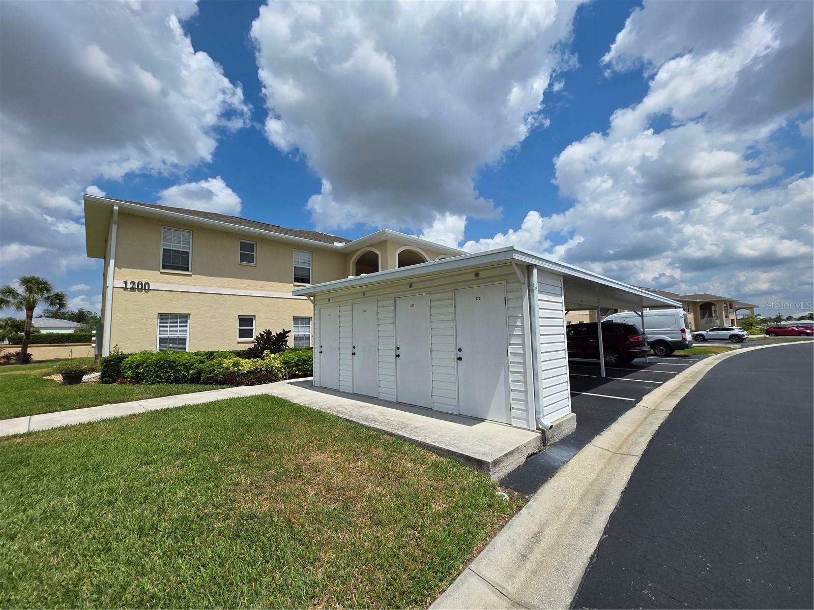 Property Photo: 5800 Sabal Trace Drive 1201 FL 34287