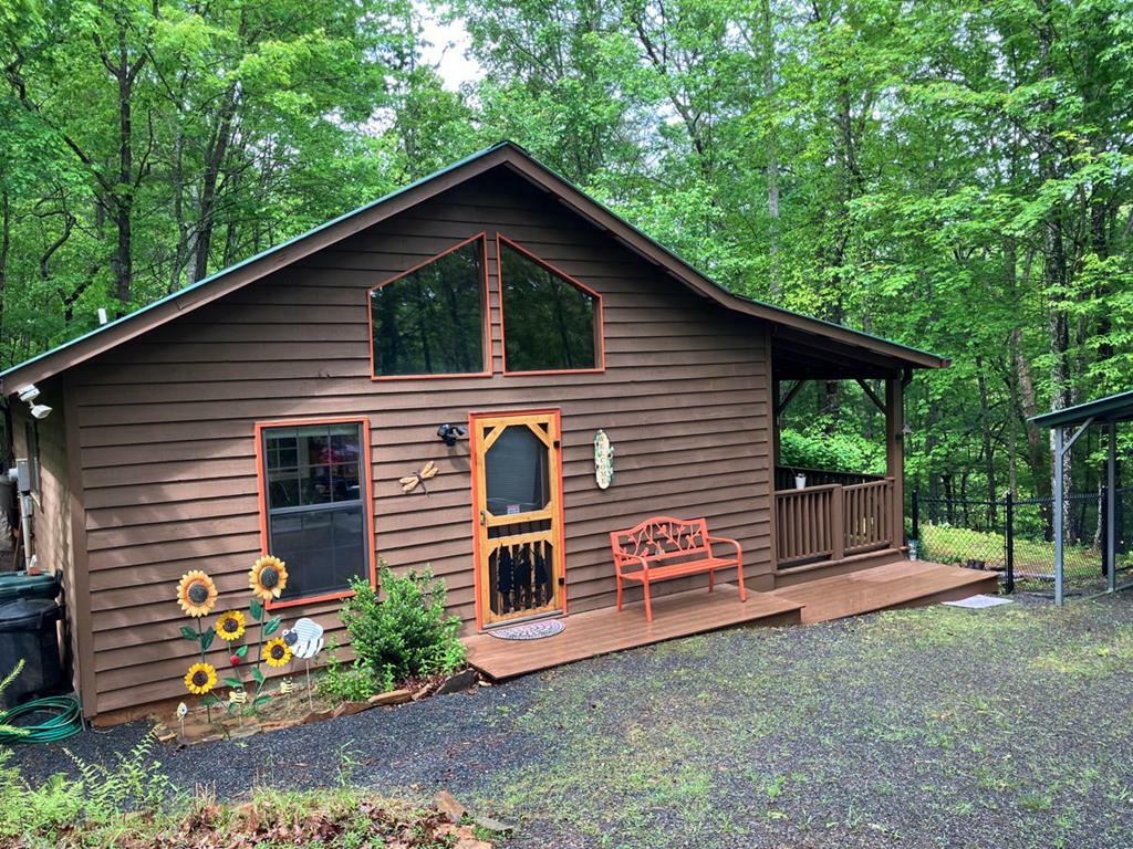Property Photo: 54 Bumblebee Ln NC 28906