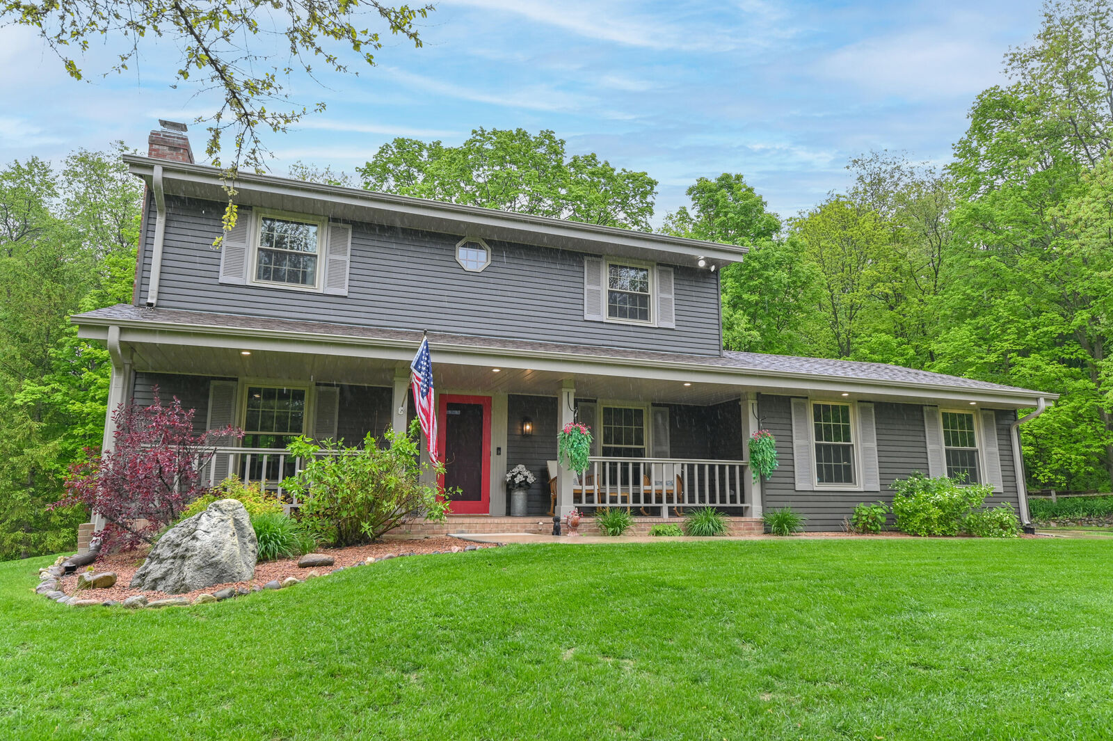 Property Photo:  5458 Cascade Dr  WI 53095 