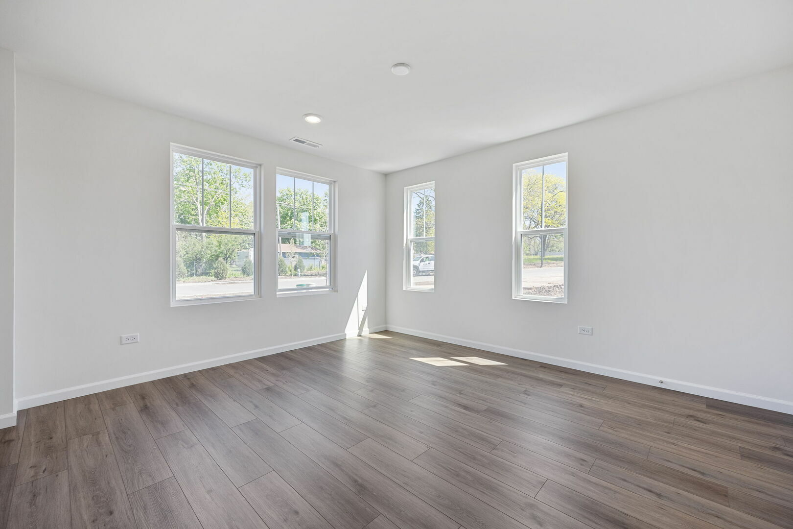Property Photo: 6213 Sandbelt Drive IL 60517